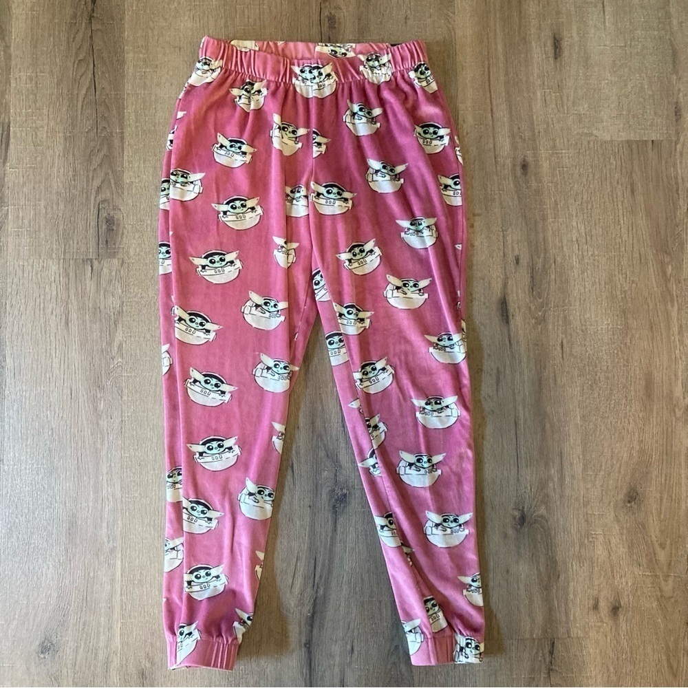 Star Wars Baby Yoda Slumber Pants S EUC